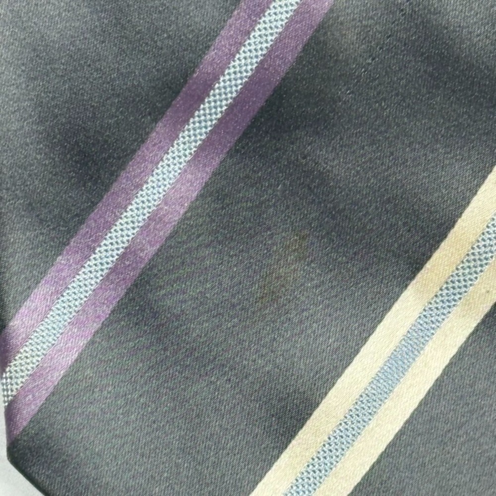 Vintage Sean Jean Mens Necktie Handmade 100% Silk Tie Grey Yellow Purple Striped - Picture 4 of 4